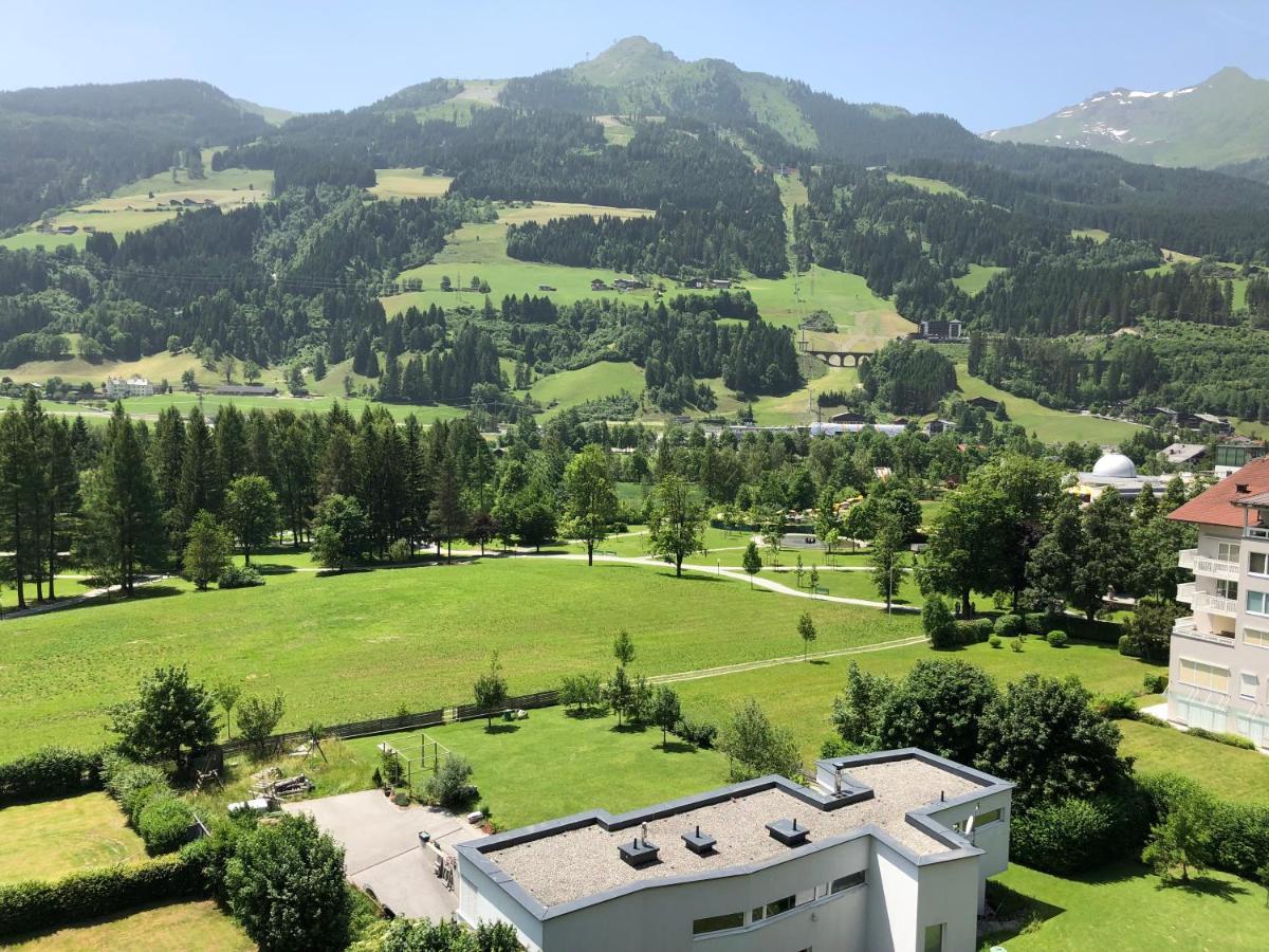 Hotel Germania Gastein - Ganzjaehrig Inklusive Alpentherme Gastein & Sommersaison Inklusive Gasteiner Bergbahnen บาดฮอฟกัสไตน์ ภายนอก รูปภาพ